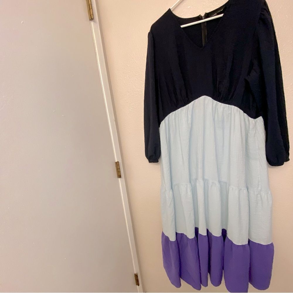 Lane Bryant Tiered Crepe Maxi Dress Blue Colorblock Long Sleeve V-Neck Plus 20P - Picture 2 of 12